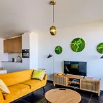 Daire Sky Tower Ii - 7th Floor - Sea View *