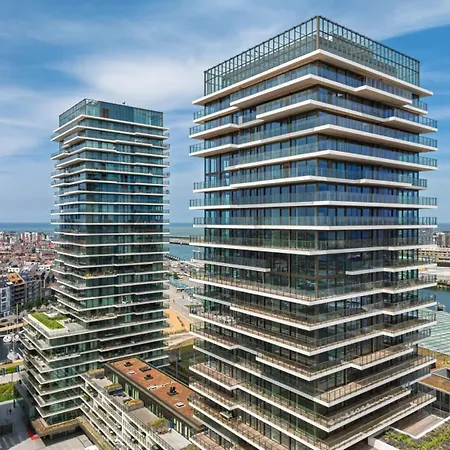 Sky Tower Ii - 7th Floor - Sea View Apartament