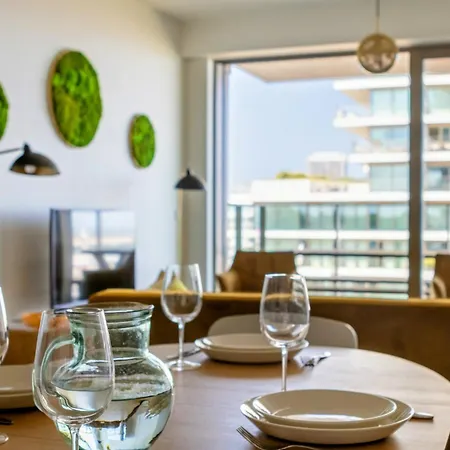 Sky Tower Ii - 7th Floor - Sea View *