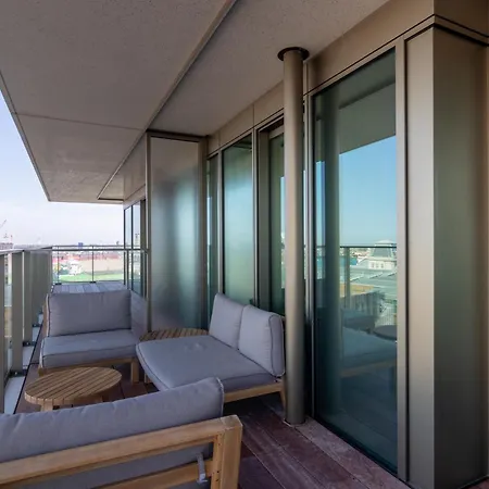 Sky Tower Ii - 7th Floor - Sea View Apartment *