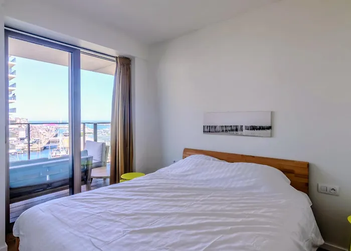 Sky Tower Ii - 7th Floor - Sea View Appartamento *